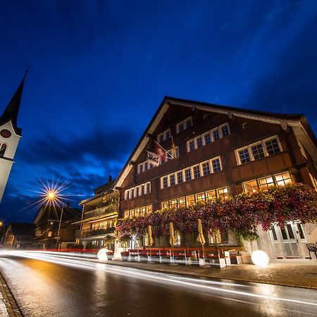 فندق Appenzeller Huus Baeren Gonten المظهر الخارجي الصورة
